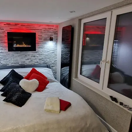 Διαμέρισμα Z Jacuzzi *