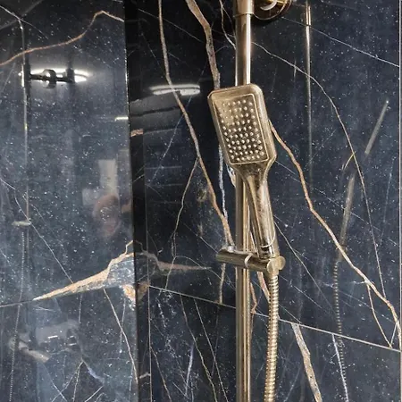 Апартаменти Z Jacuzzi